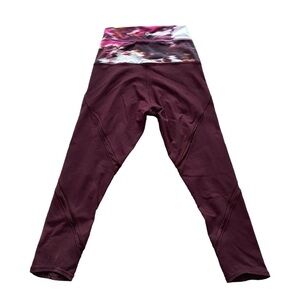 Lululemon Maroon Purple Cropped Leggings Sz 4 w/ Flaw 21” Inseam